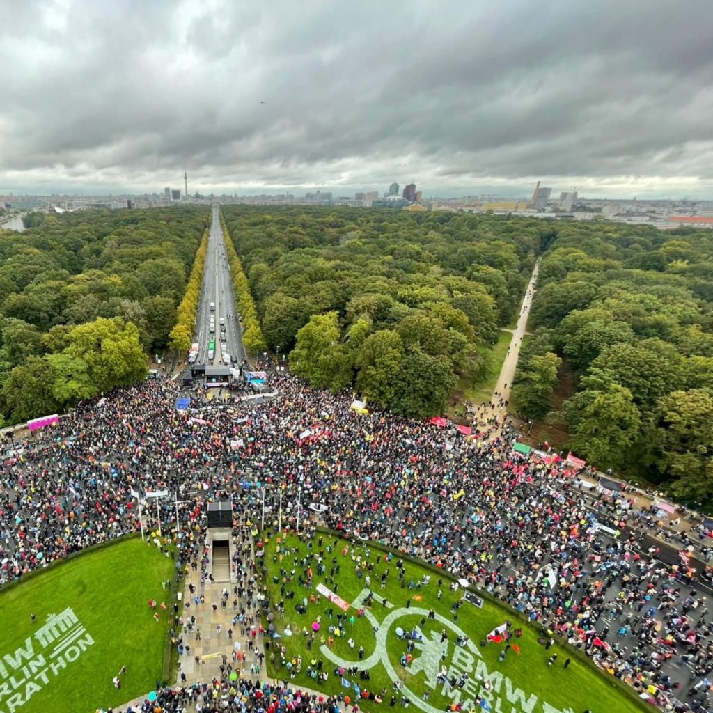 Frieden demo 03 10 24 berlin 8
